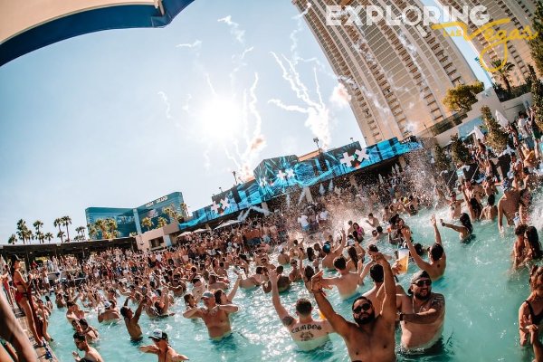 las-vegas-pool-party