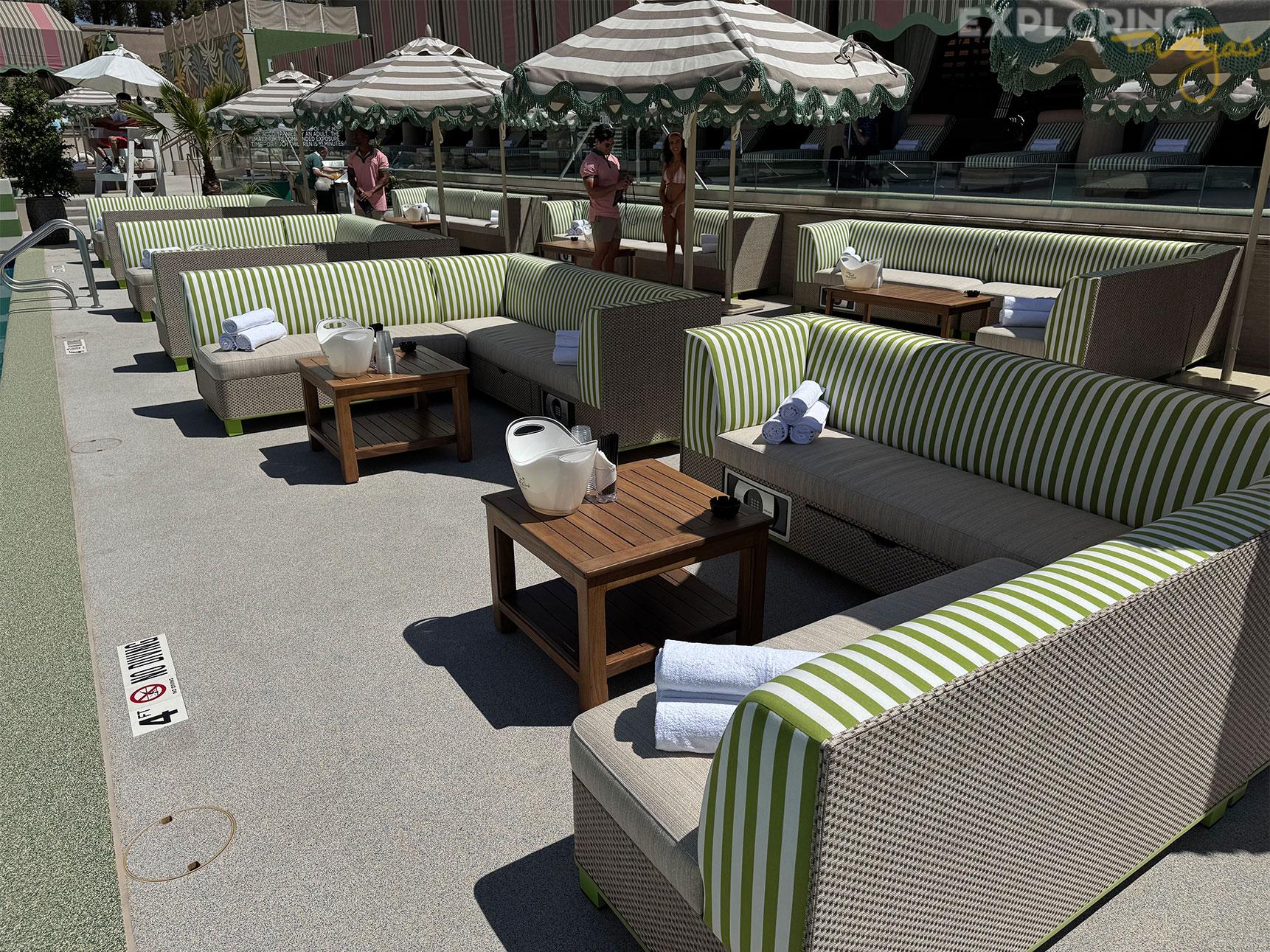 seaside-table