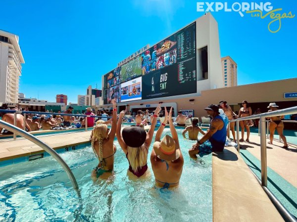 bachelorette-stadium-swim